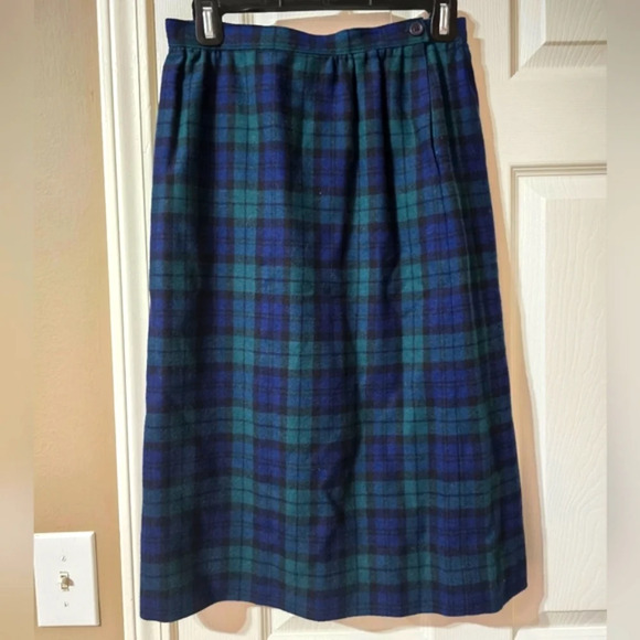 Vintage Pendelton 100% Wool Authentic Black Watch Tartan Plaid Midi Pencil Skirt
